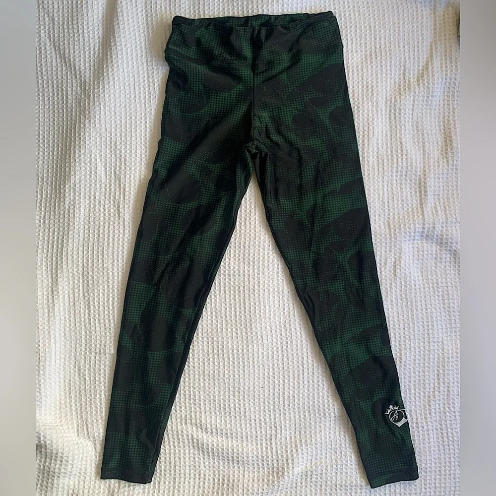 BootyQueen Apparel Women’s Green Black Dotted Camo Workout Gym Leggings - Size L